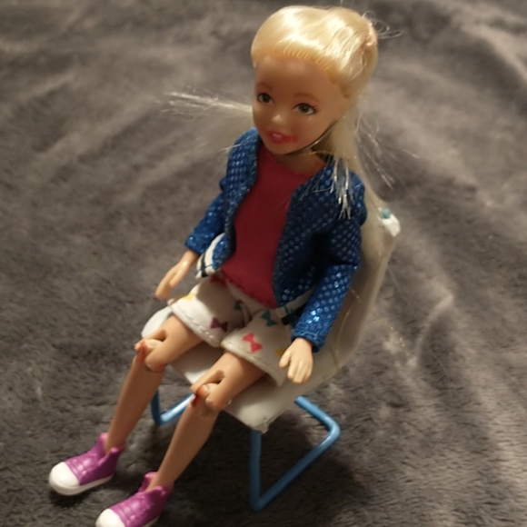 1:12 scale doll house chair (not a toy) - Picture 4 of 7